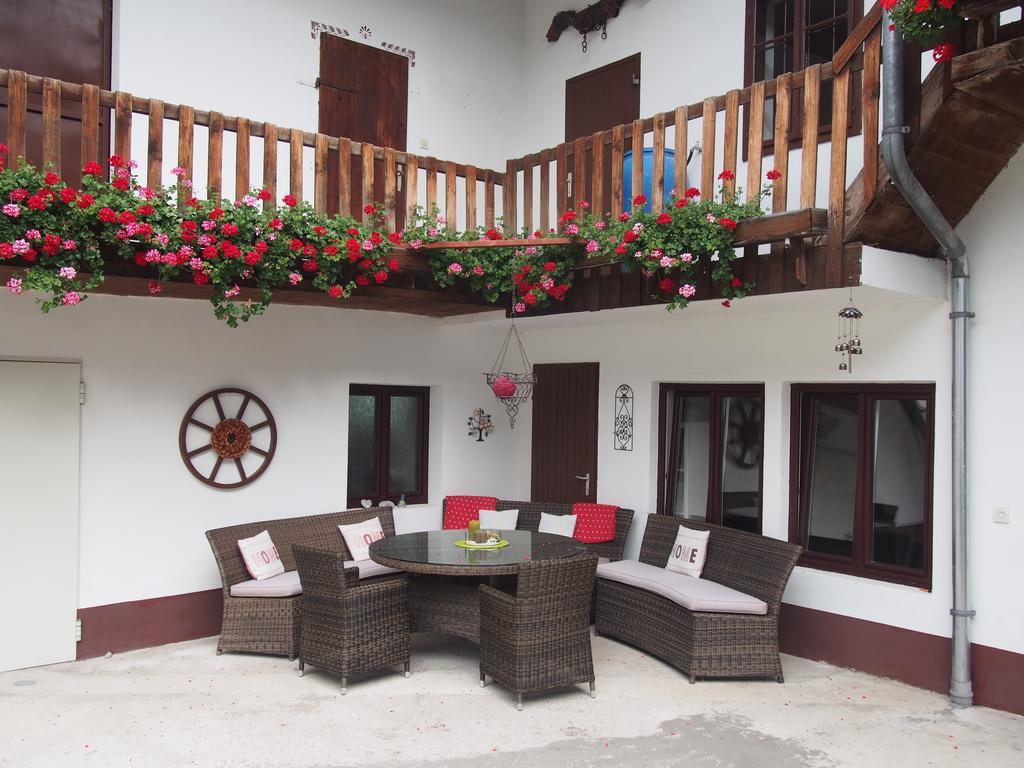 Auszeit Am Ziegenhof Nur Fuer Erwachsene Apartment Schlierbach Luaran gambar